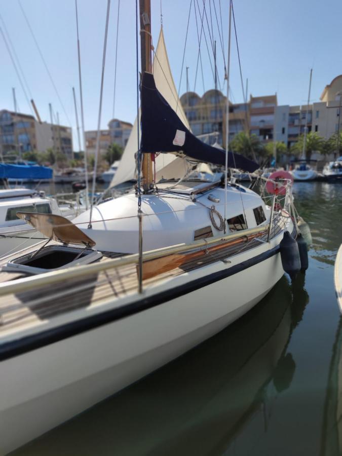 St Helene Botel Gruissan